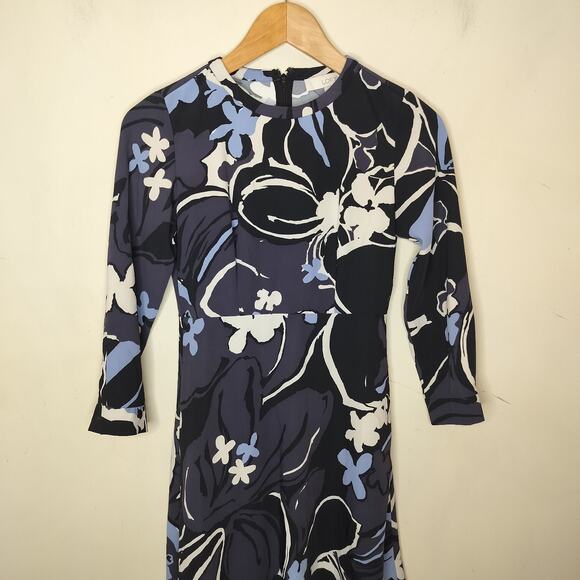 LOFT Long Sleeve Floral Dress w Pockets - Picture 2 of 10